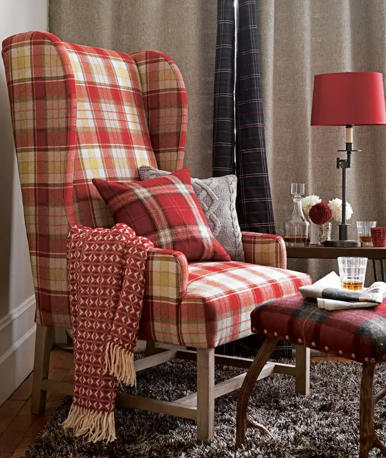 Checkered Chair with Headrest